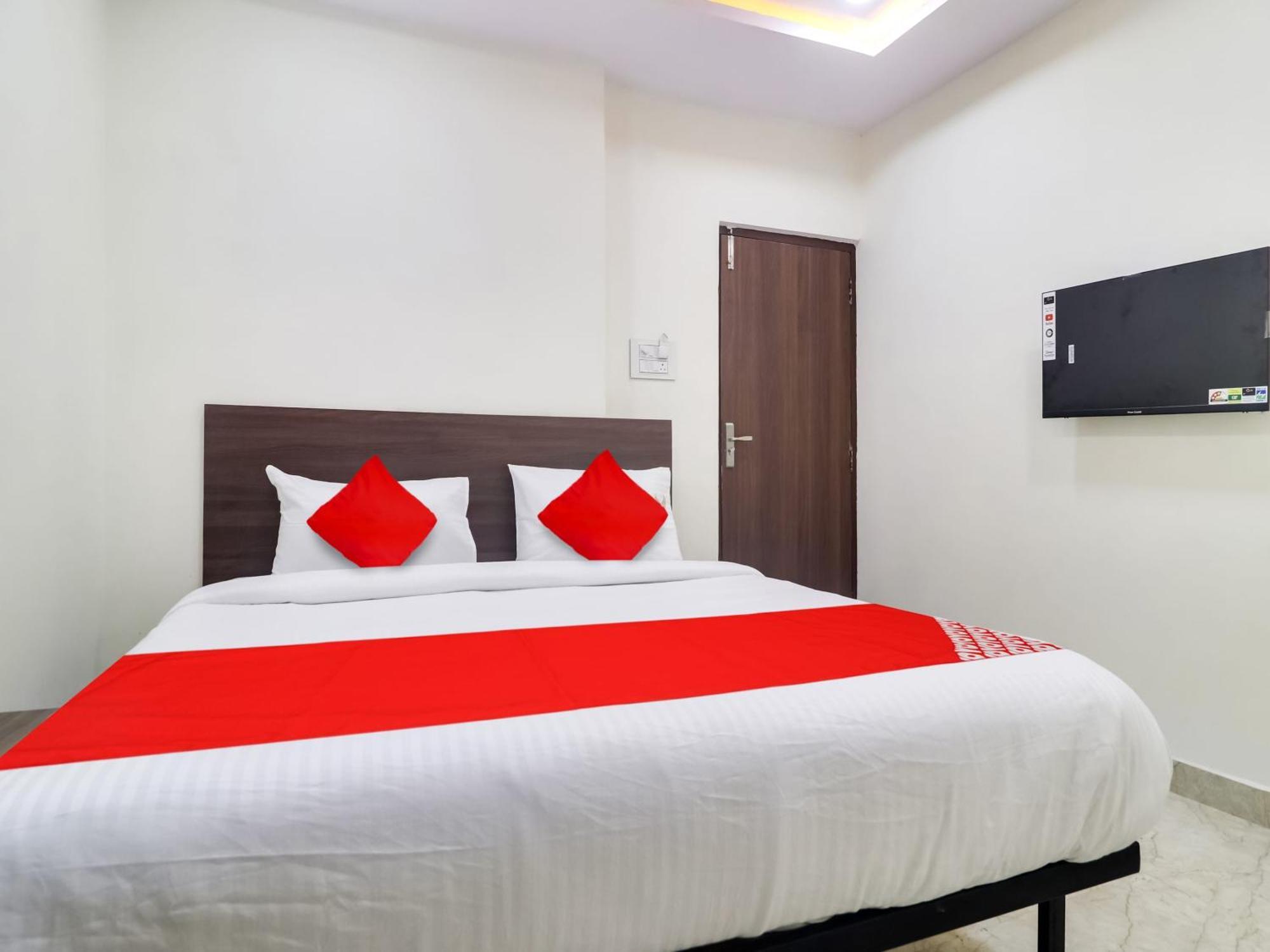 Hotel O Red Stone Hotels Гайдарабад Екстер'єр фото